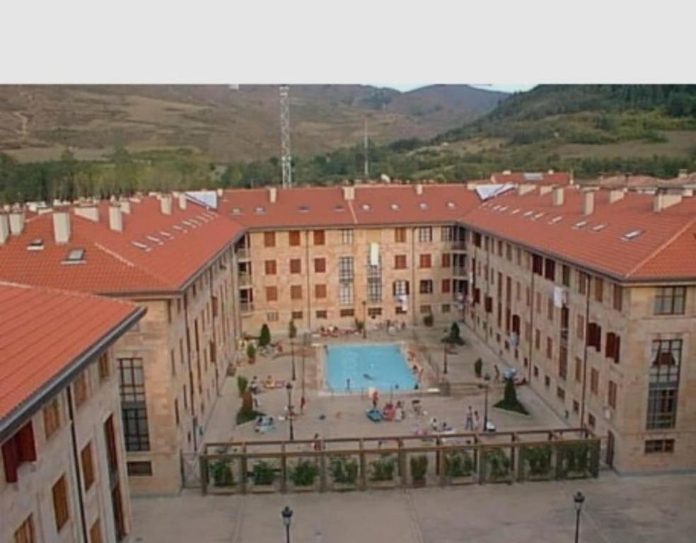 Apartamento Parque Europa Ezcaray Exterior foto